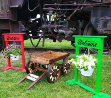 Ahşap Dekoratif Araba Standı